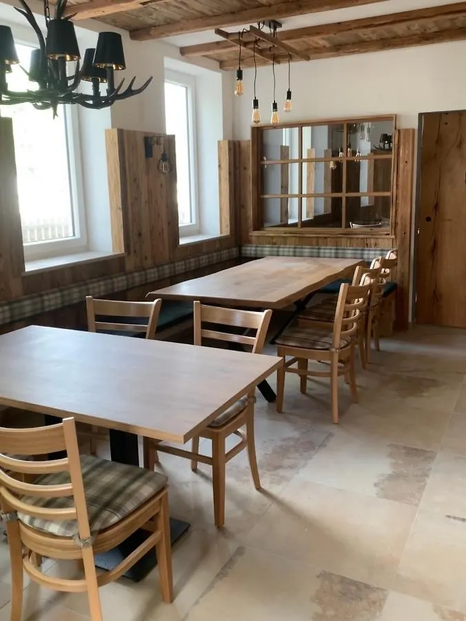 Gasthaus Zum Baeren Donauwoerth 0*,  Germany